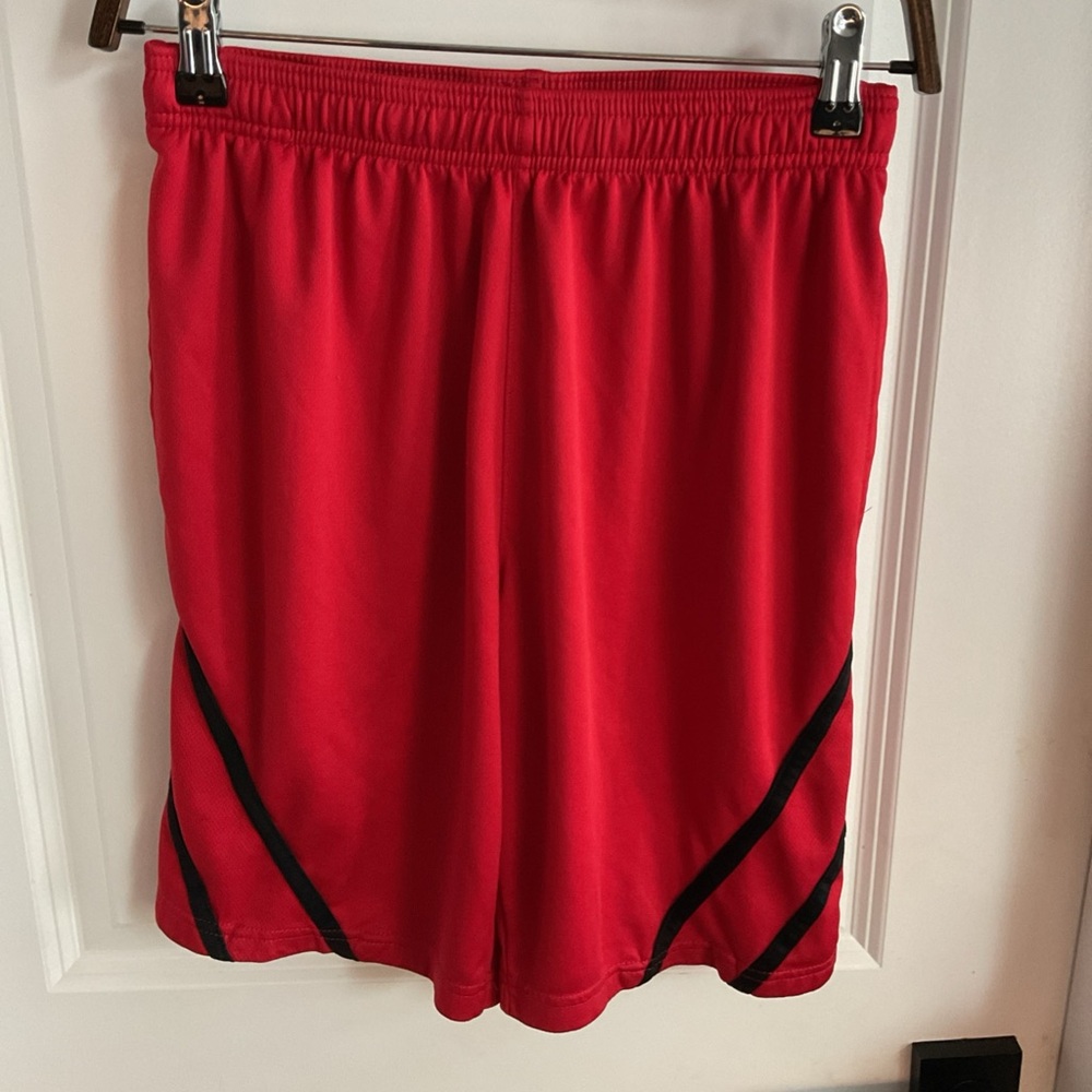 Tek Gear Dry Tek - Drawstring Elastic Waist Athletic Shorts w/  Black Accents
